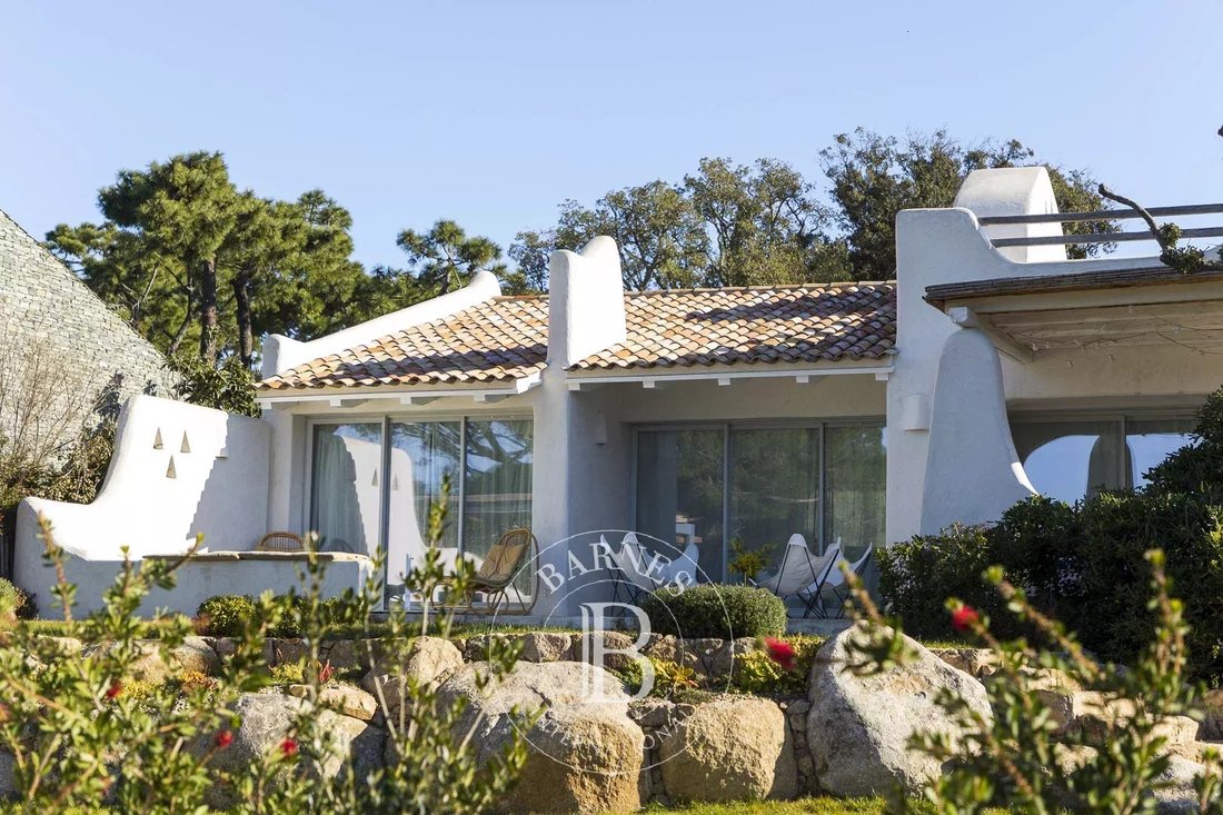 Villa in Lecci, Corsica, France 1 - 12953299