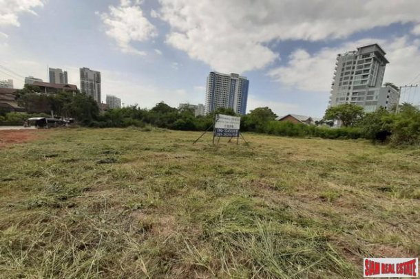 Terreno en Pattaya, Provincia de Chon Buri, Tailandia 1 - 14958651