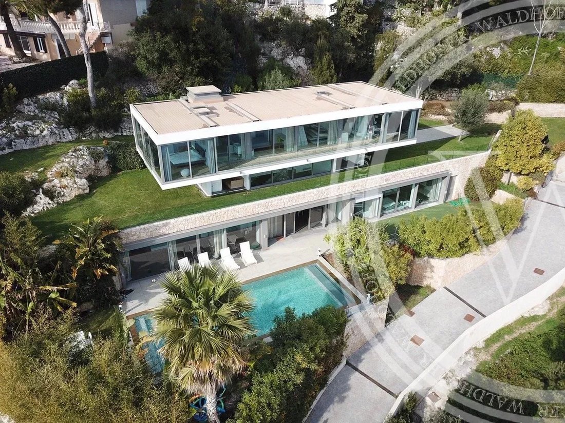 Villa in Cap-d'Ail, Provence-Alpes-Côte d'Azur, France 2 - 13690859