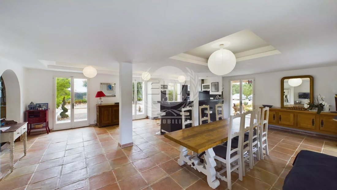 House in Sud, Le Luc, France 5 - 13044749