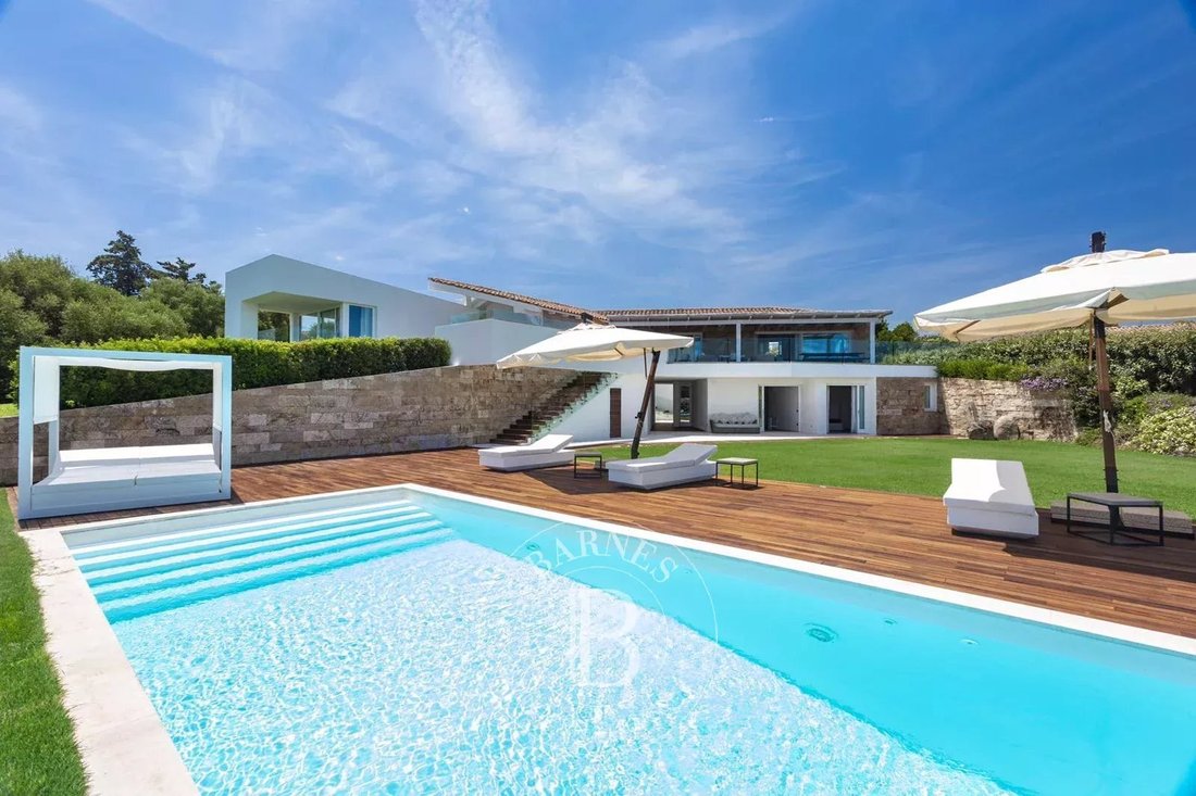 Villa in Lu Fraili di Sotto, Sardinia, Italy 2 - 12630205