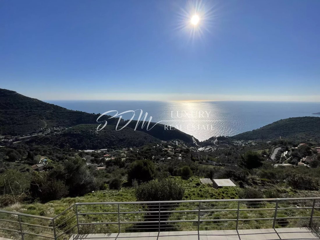House in Èze, Provence-Alpes-Côte d'Azur, France 3 - 12461882