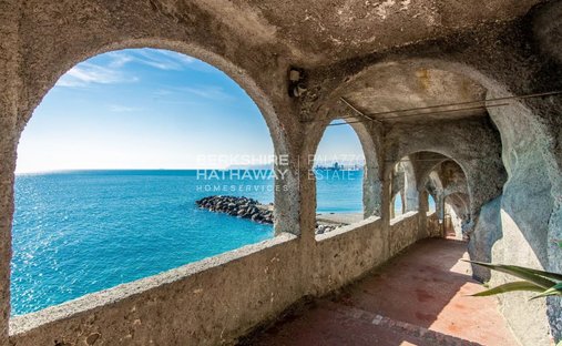 Villa à Albissola Marina, Ligurie, Italie 1