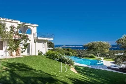 Villa in Marina di Porto Cervo, Porto Cervo, Italy 1 - 11838859