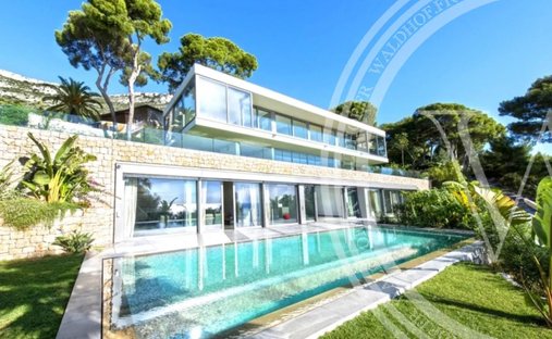 Villa in Cap-d'Ail, Provence-Alpes-Côte d'Azur, France 1