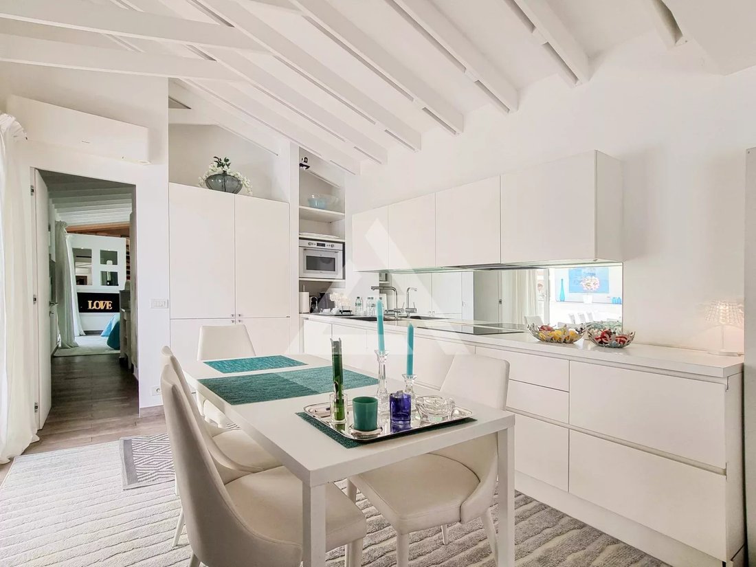Villa in Villefranche-sur-Mer, Provence-Alpes-Côte d'Azur, France 5 - 12787417