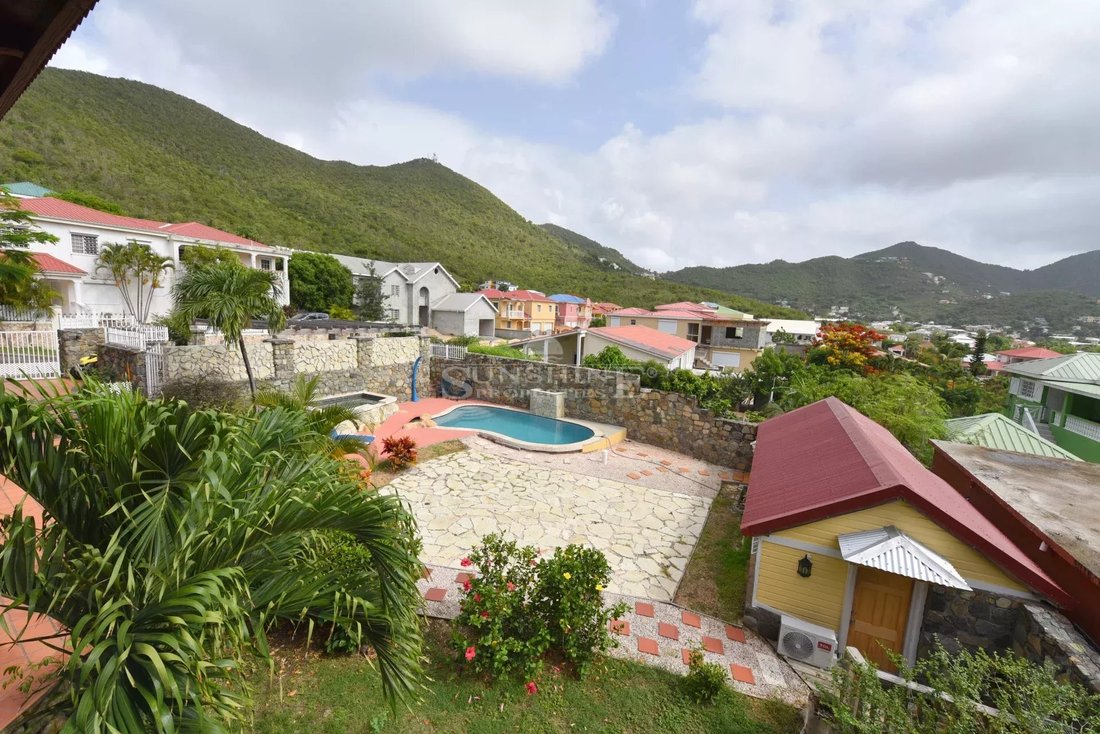 Villa in Cole Bay, Sint Maarten 1 - 13282132