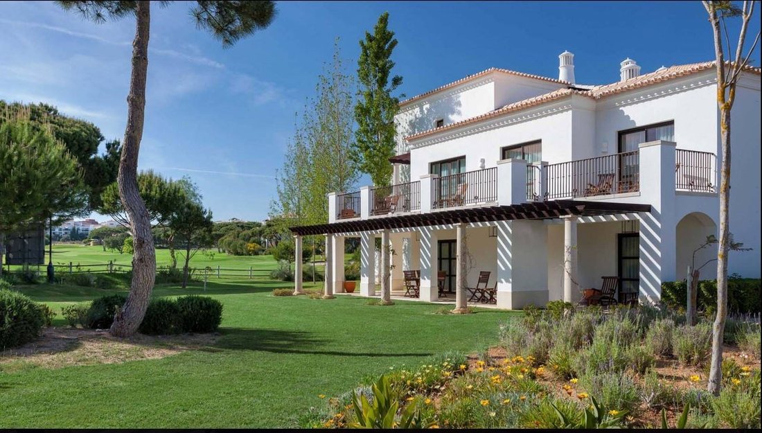 Appartamento a Olhos de Agua, Algarve, Portogallo 1 - 14950681