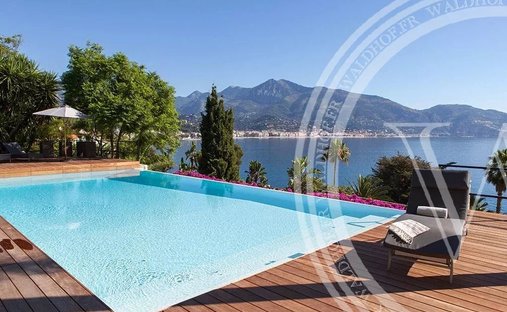 Villa in Cap Martin, Roquebrune-Cap-Martin, France 1