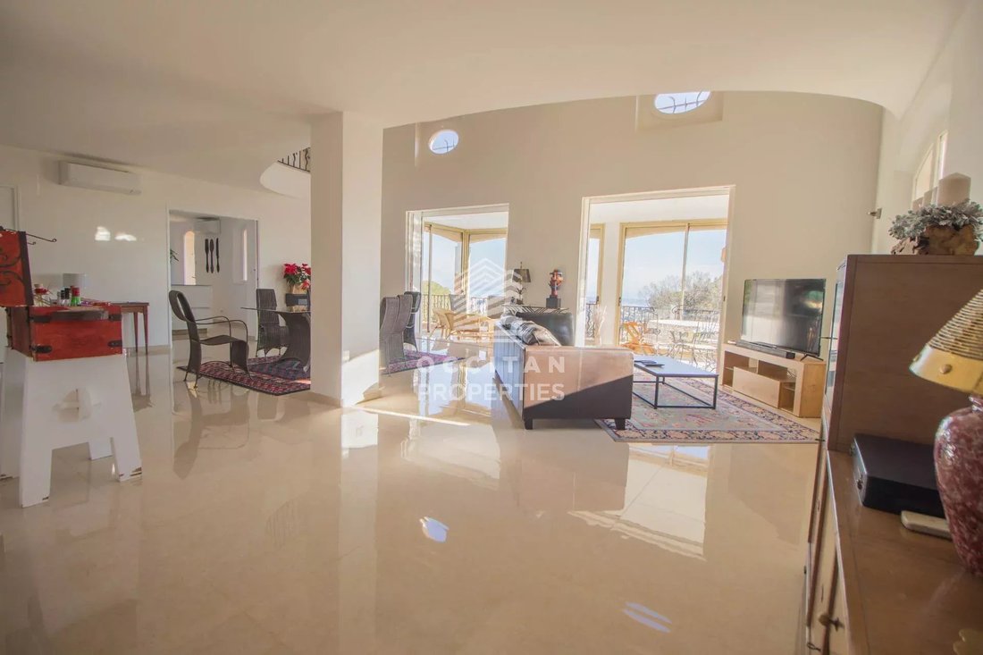 Villa in Mougins, Provence-Alpes-Côte d'Azur, France 4 - 14489730