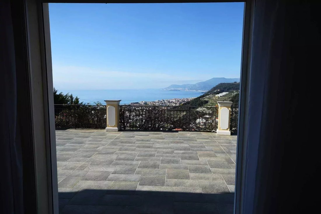 Villa à Bordighera, Ligurie, Italie 4 - 13856680