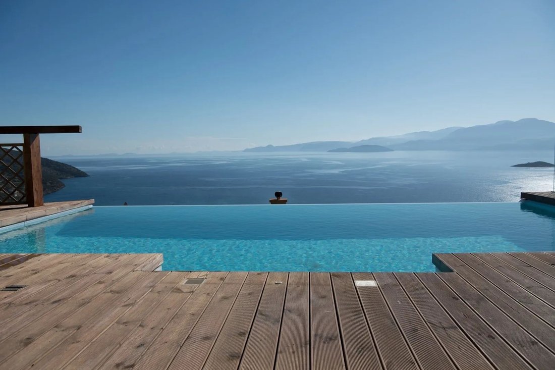 Villa in Milopotamos, Greece 2 - 14958448