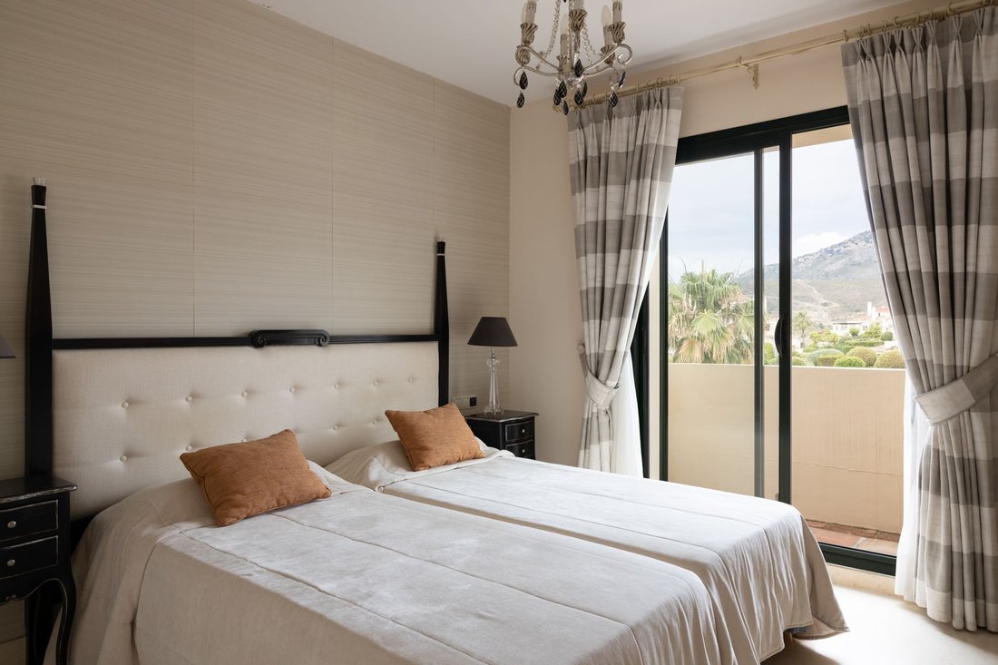 Penthouse in La Zagaleta, Benahavis, Andalusia 2 - 14960006