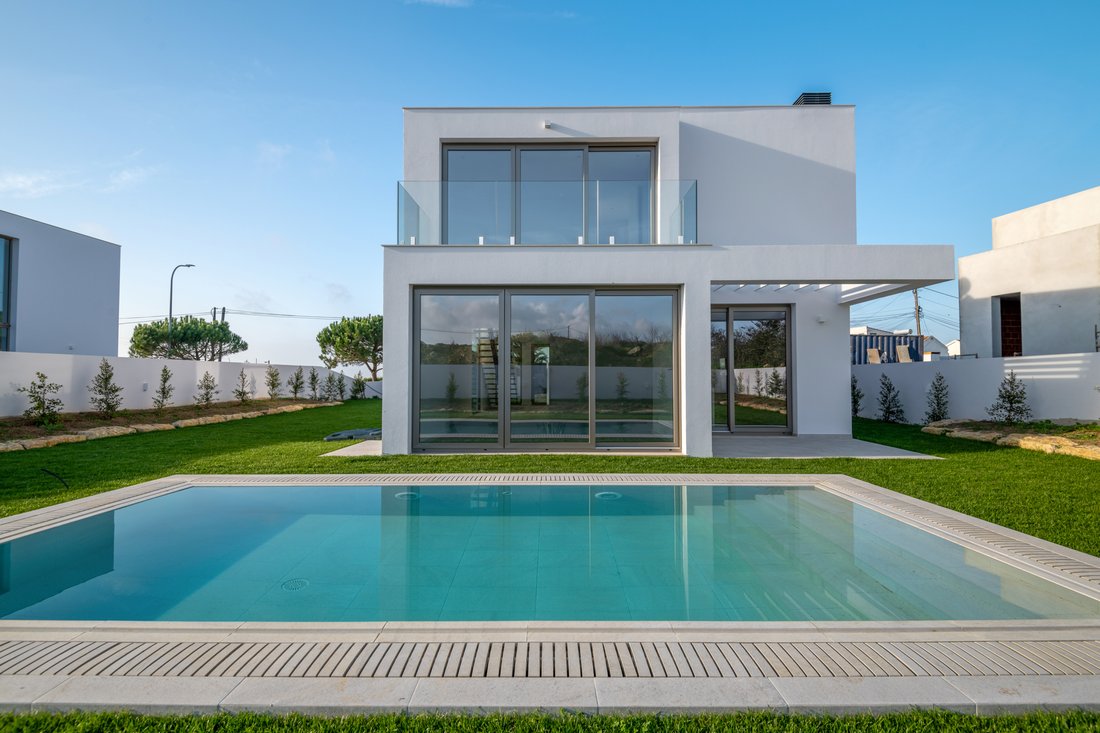 Villa in São João das Lampas, Lisbon, Portugal 2 - 14429604