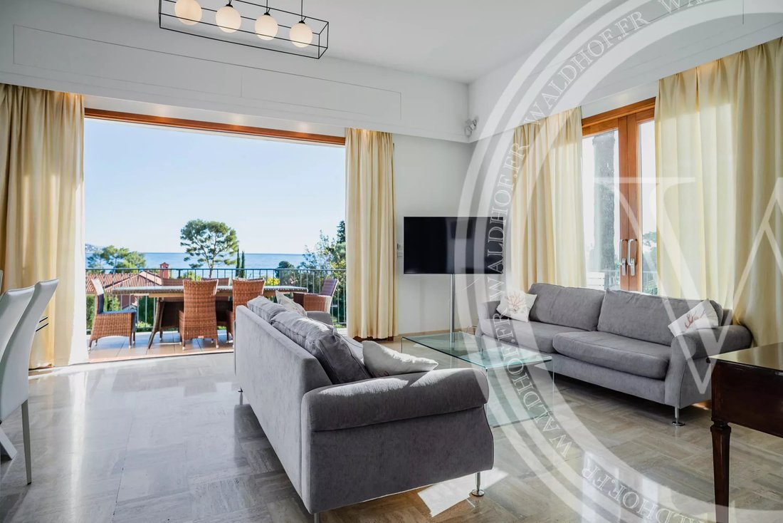Villa in Saint-Jean-Cap-Ferrat, Provence-Alpes-Côte d'Azur, France 4 - 13690765