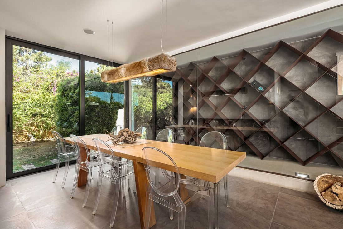House in Benahavis, Andalusia, Spain 3 - 14960096
