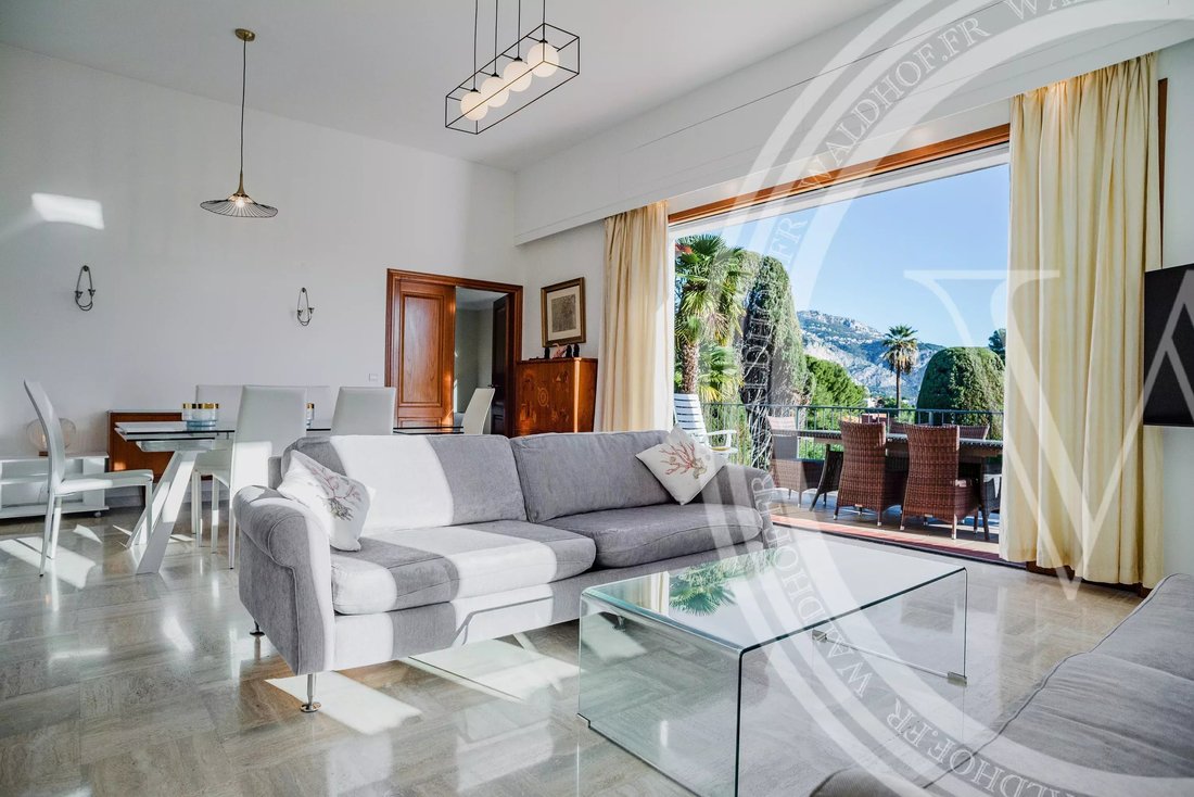 Villa in Saint-Jean-Cap-Ferrat, Provence-Alpes-Côte d'Azur, France 5 - 13690765