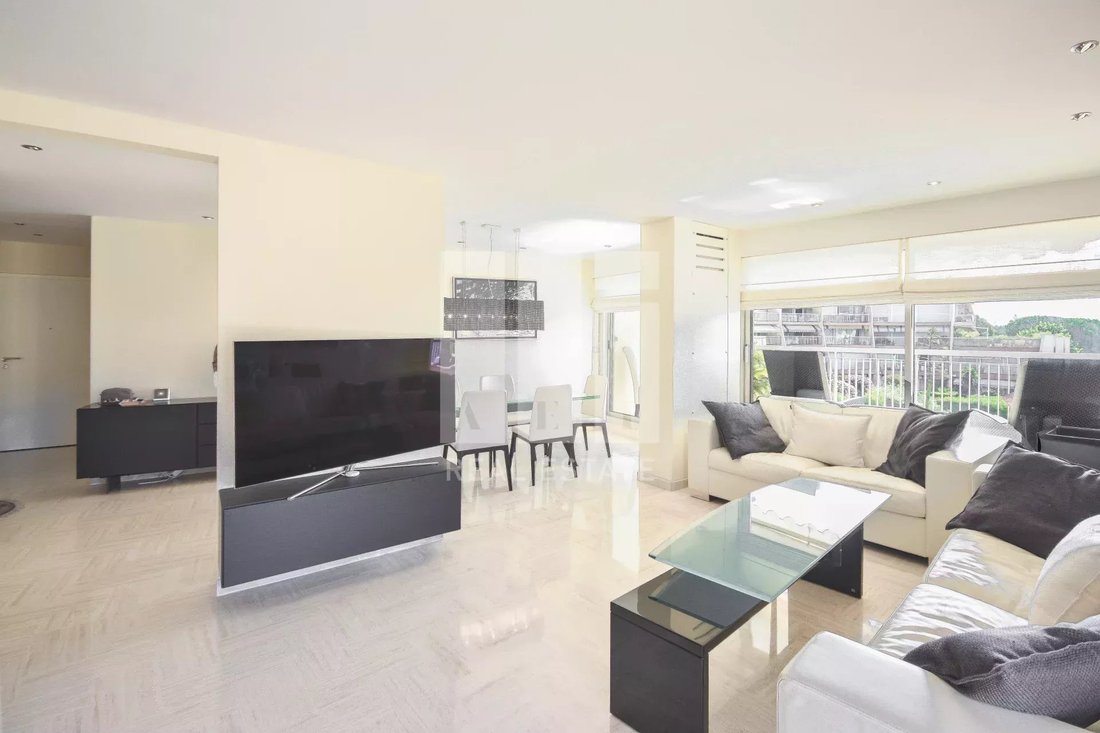 Apartment in Cannes Marina-La Roubine, Mandelieu-la-Napoule, France 3 - 13252033