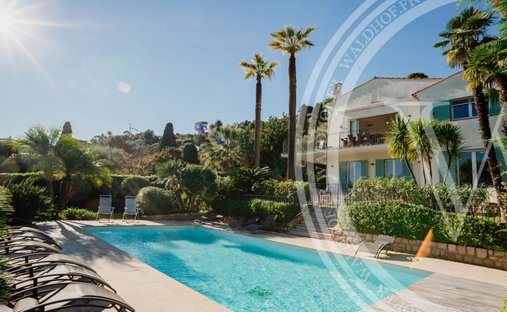 Villa in Saint-Jean-Cap-Ferrat, Provence-Alpes-Côte d'Azur, France 1