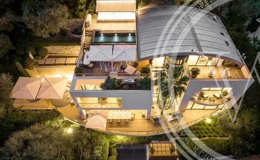 Villa in Saint-Jean-Cap-Ferrat, Provence-Alpes-Côte d'Azur, France 1