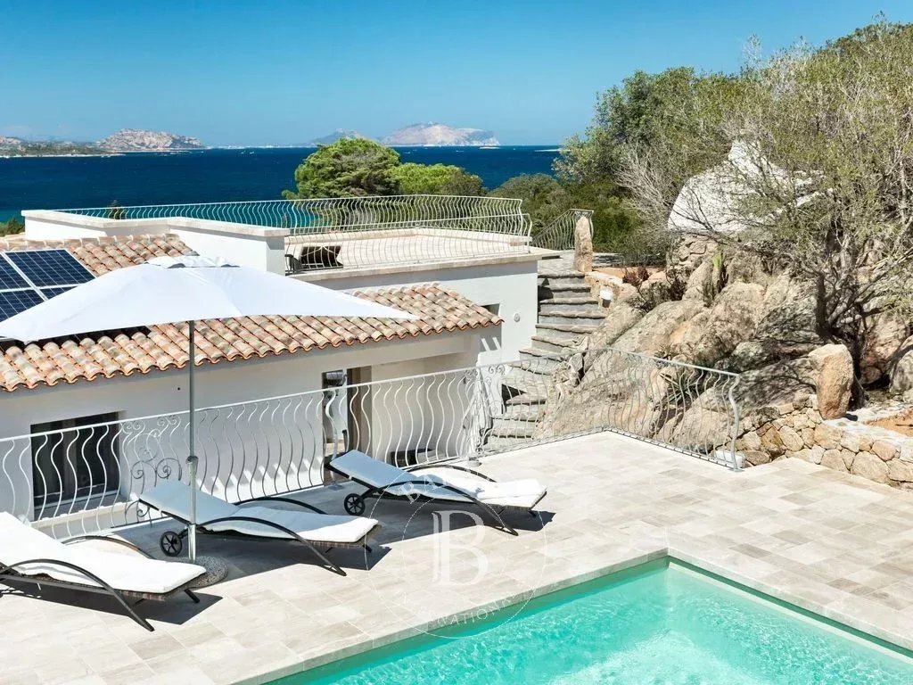 Villa in San Teodoro, Sardinia, Italy 2 - 13650124