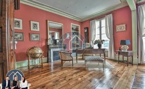 Sale Manor 735 M² 17 Rooms