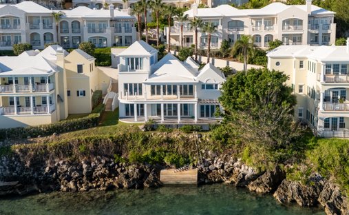 Condo in Hamilton, Hamilton Parish, Bermuda 1