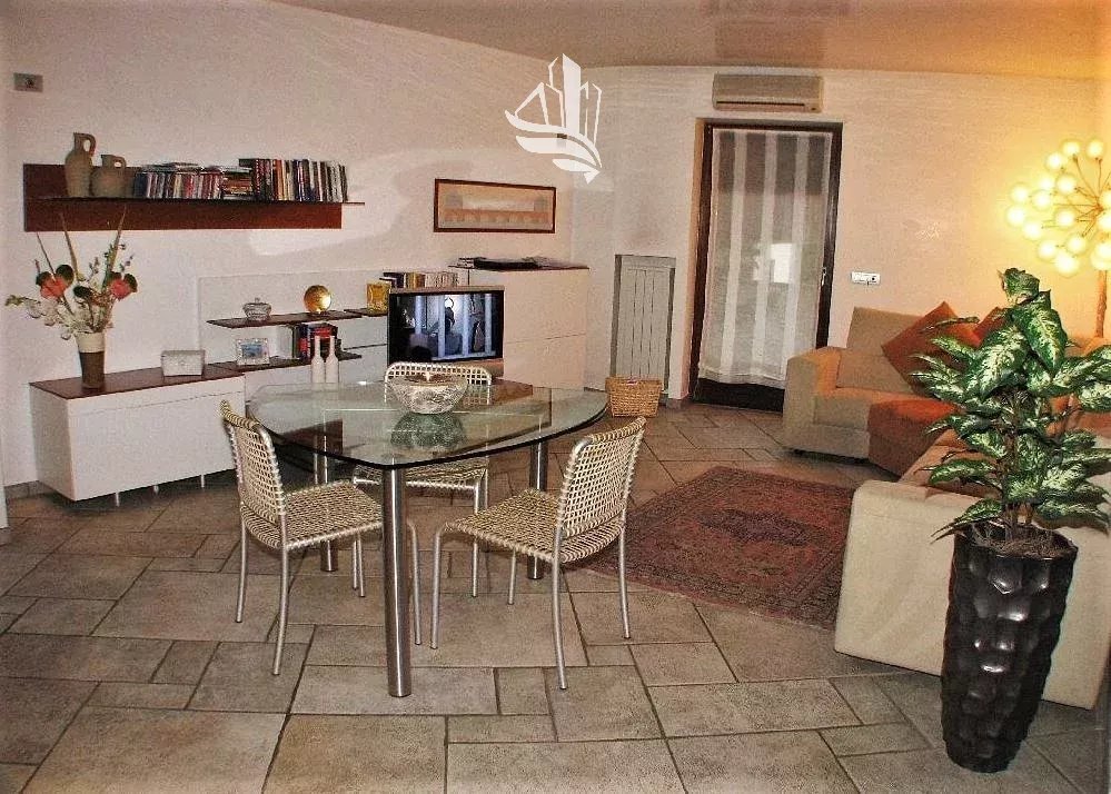House in Piani-Rencio Center / Piani-Rencio Zentrum, Bolzano / Bozen, Trentino – Alto Adige/Südtirol 2 - 13780922