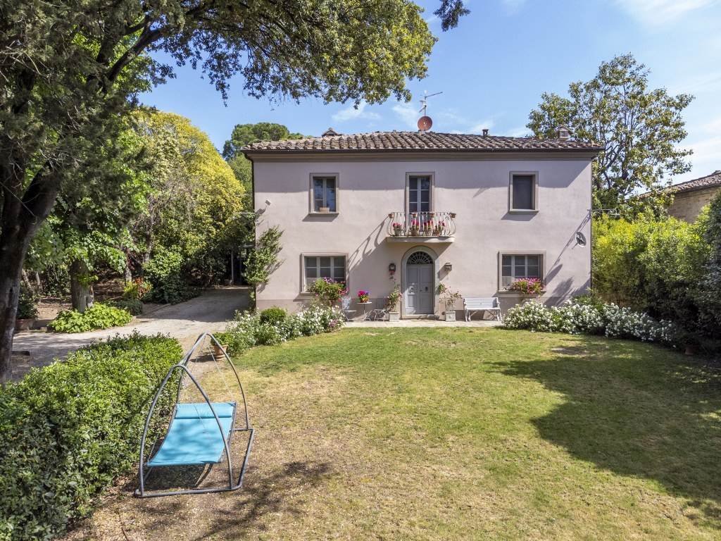 Villa in Foiano della Chiana, Tuscany, Italy 2 - 14960451
