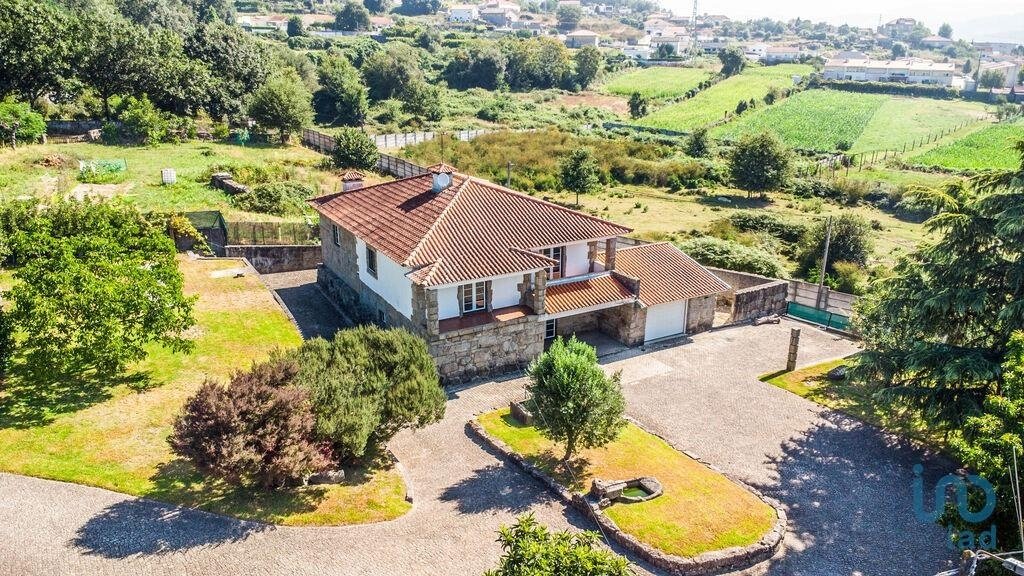 Townhouse in Oliveira (Santa Maria), Braga, Portugal 2 - 14961646