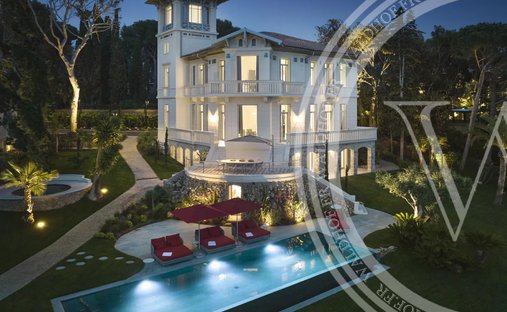 House in Roquebrune-Cap-Martin, Provence-Alpes-Côte d'Azur, France 1