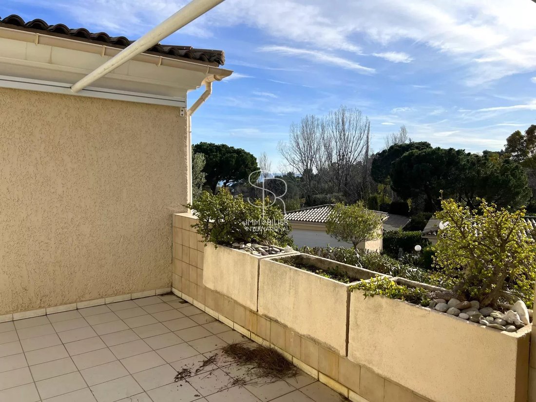 Villa in Vaug, Villeneuve-Loubet, France 1 - 13749680