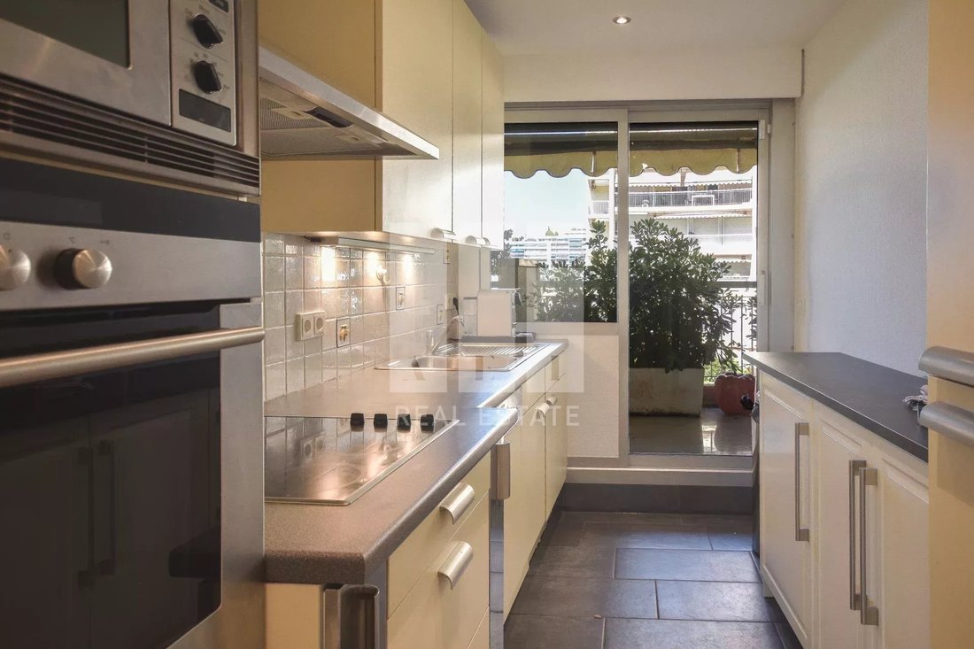 Apartment in Cannes Marina-La Roubine, Mandelieu-la-Napoule, France 5 - 13252033