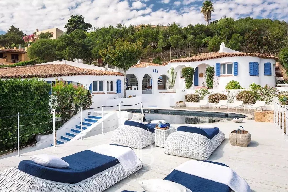 Villa in Marina di Porto Cervo, Porto Cervo, Italy 1 - 12623726