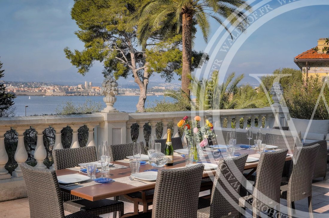 Villa in Antibes, Provence-Alpes-Côte d'Azur, France 5 - 13825709