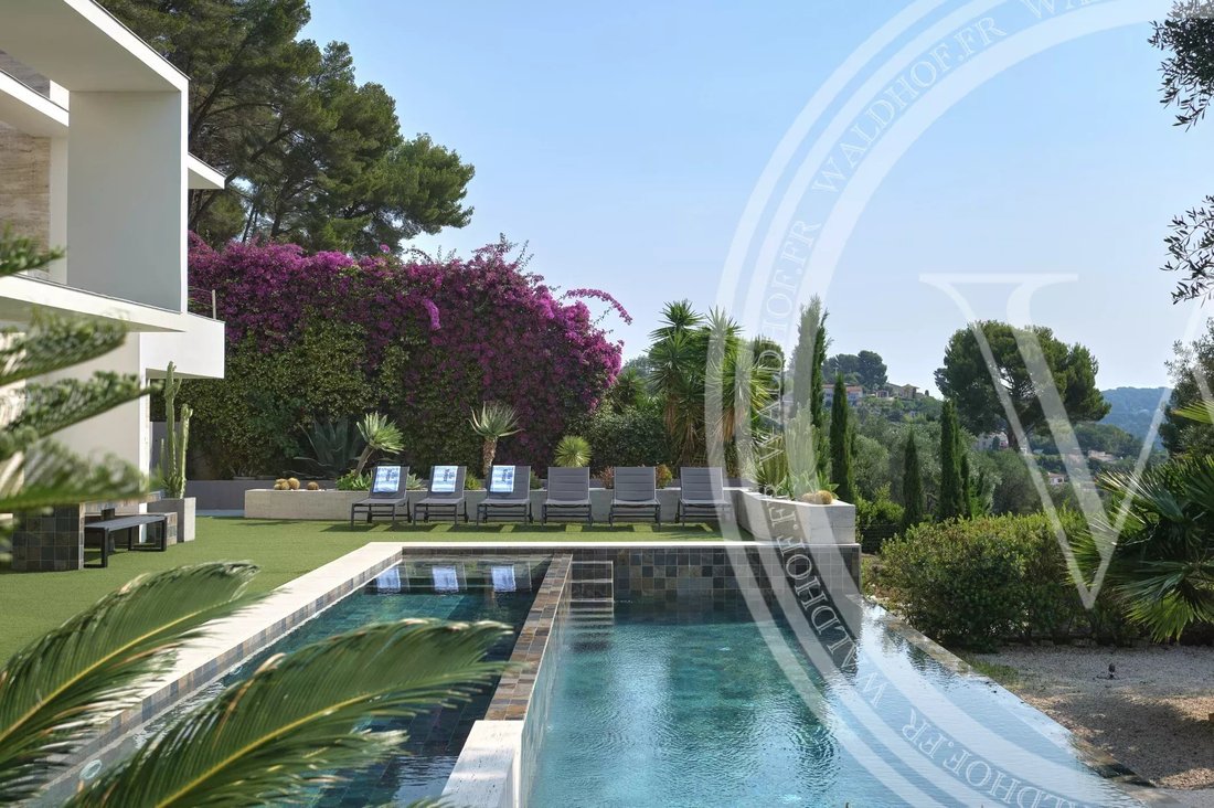 Villa in Cannes, Provence-Alpes-Côte d'Azur, France 4 - 13879965