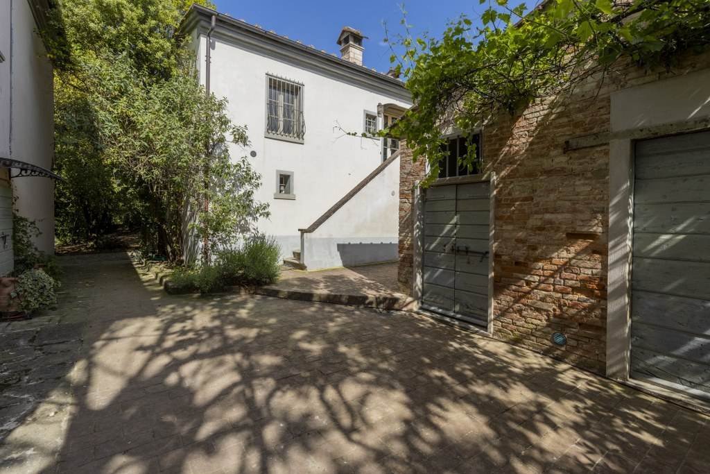 Villa in Foiano della Chiana, Tuscany, Italy 5 - 14960451