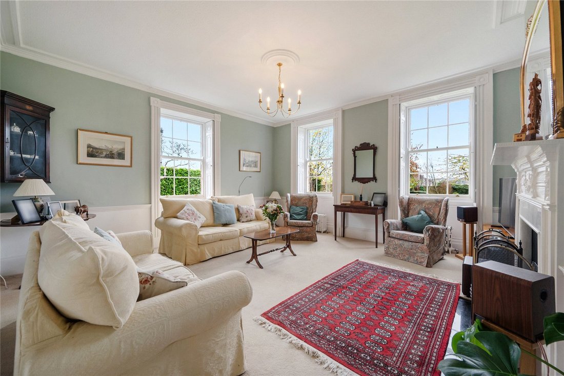 House in Horbury, England 4 - 14961117