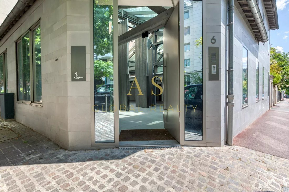 House in Plateau Ouest, Suresnes, France 3 - 14164875
