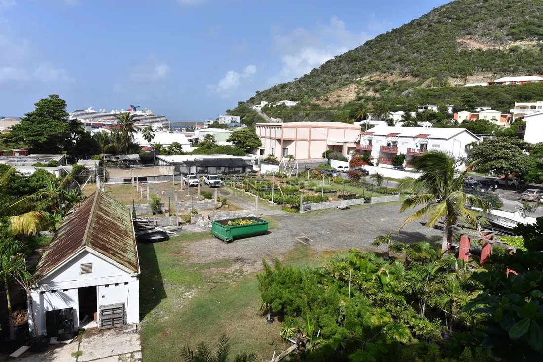 Land in Upper Prince's Quarter, Sint Maarten 1 - 12292479