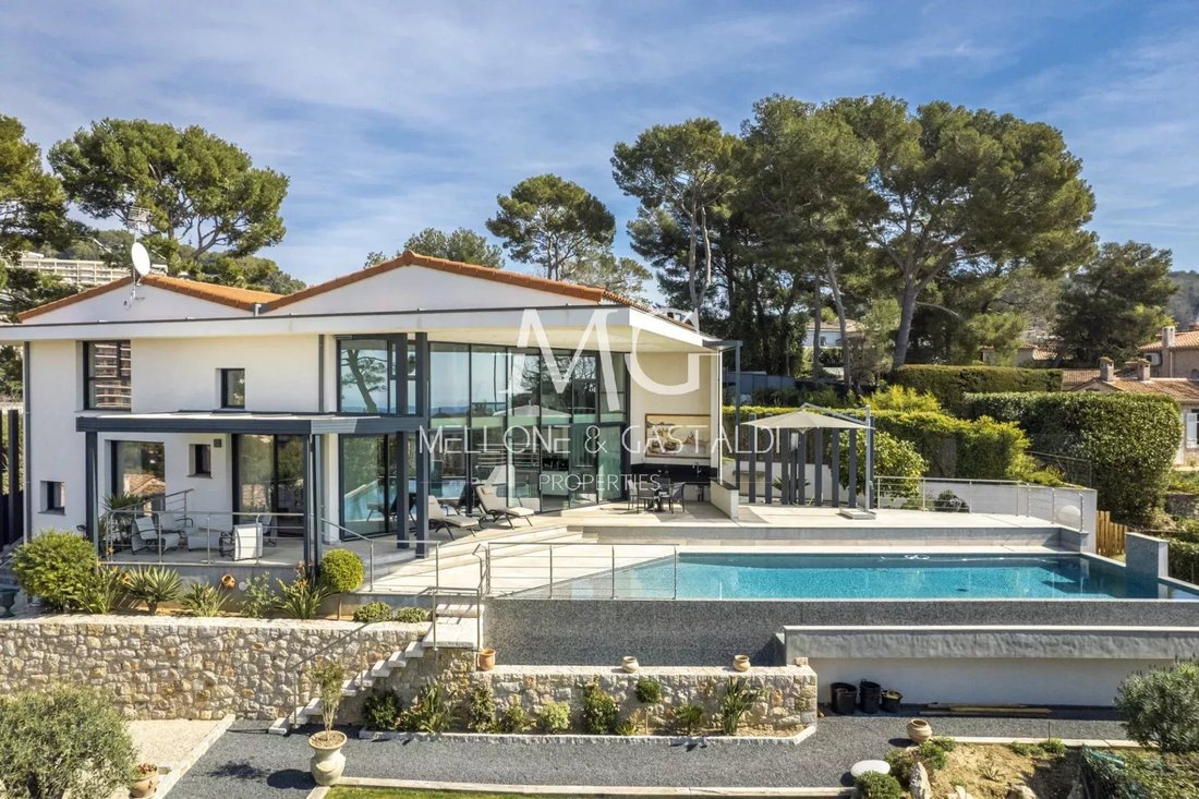 House in Blanchisserie, Le Cannet, France 2 - 13126017