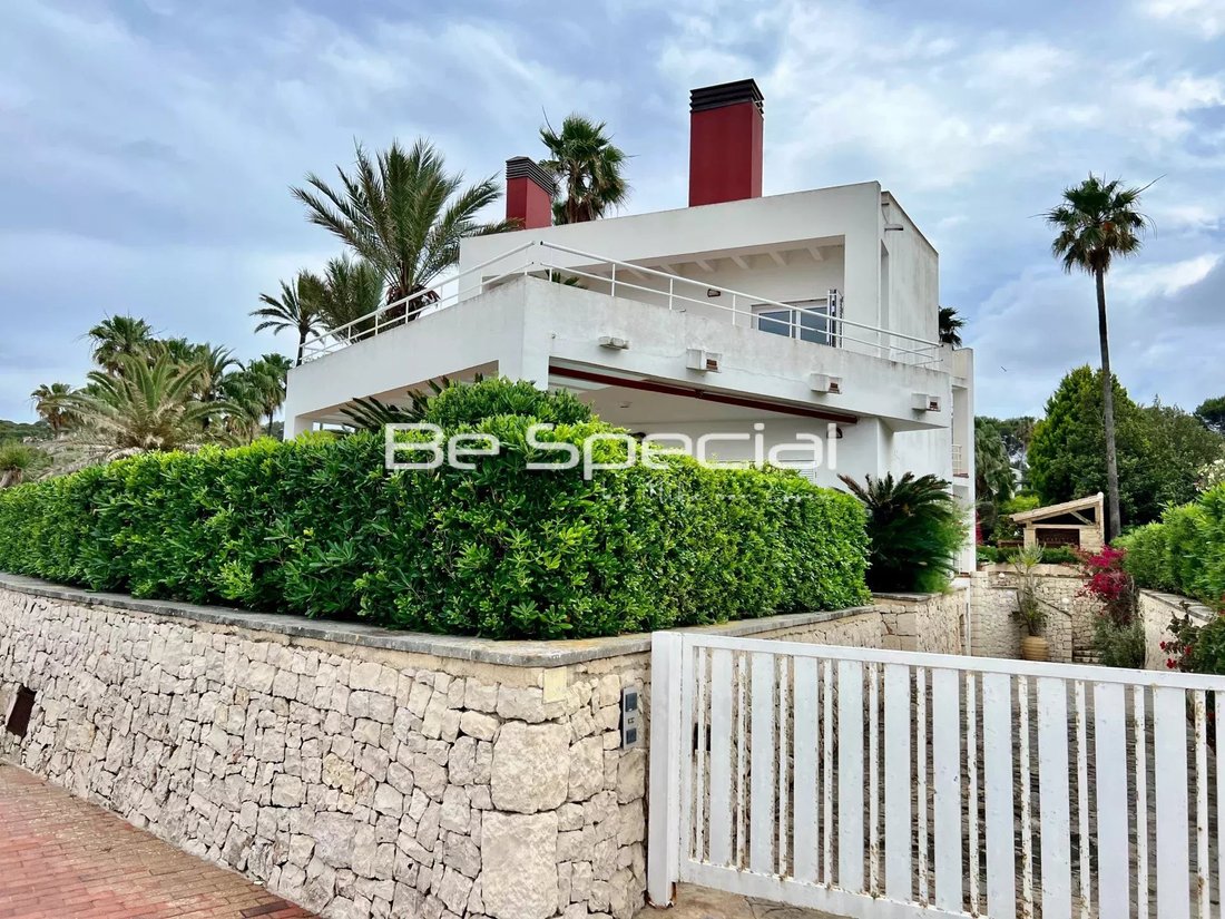 Villa in Alicante, Valencian Community, Spain 2 - 14057036