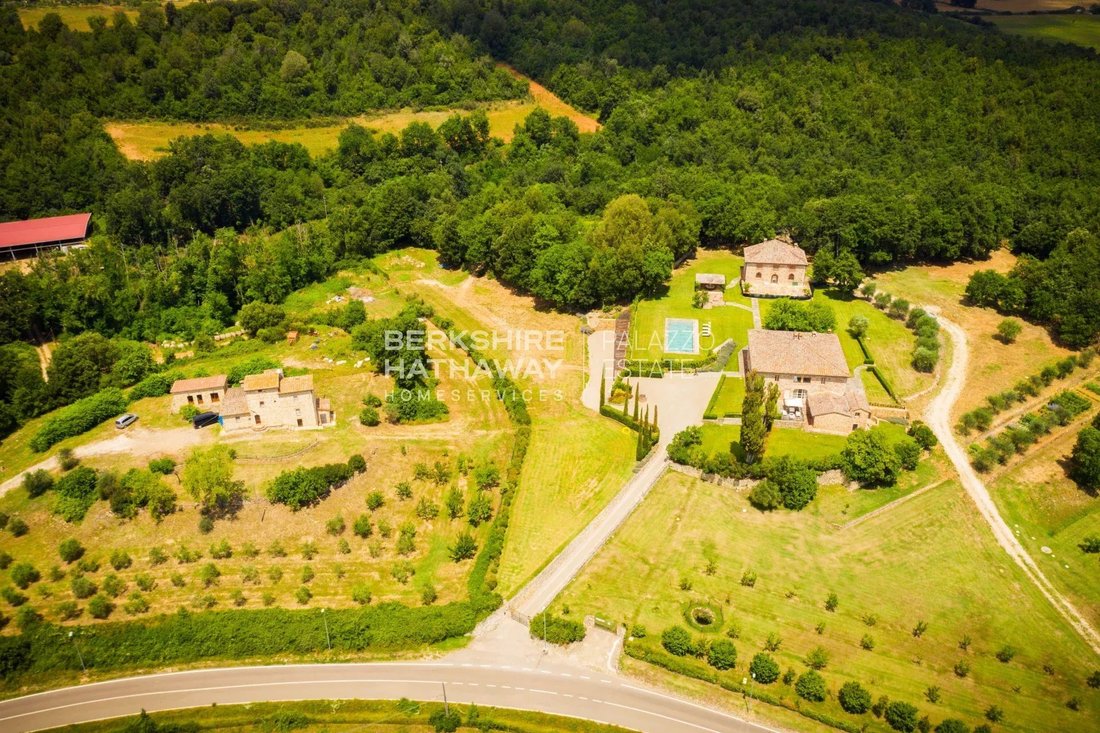 Villa in Monteriggioni, Tuscany, Italy 5 - 11634086