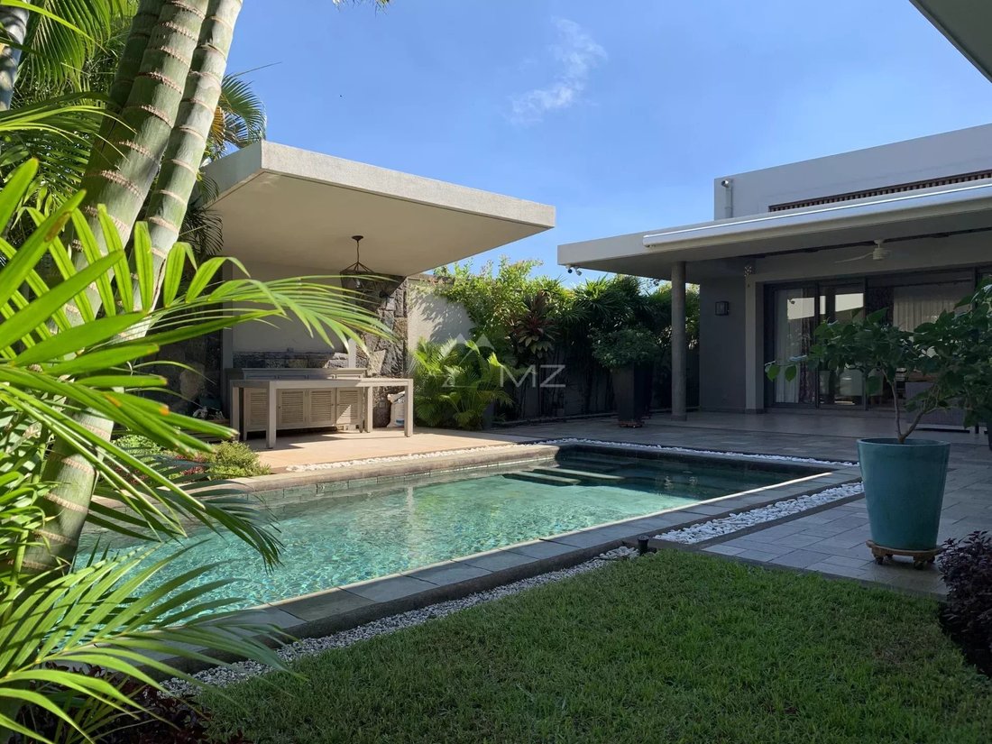 Villa in Balaclava, Pamplemousses District, Mauritius 1 - 13829700