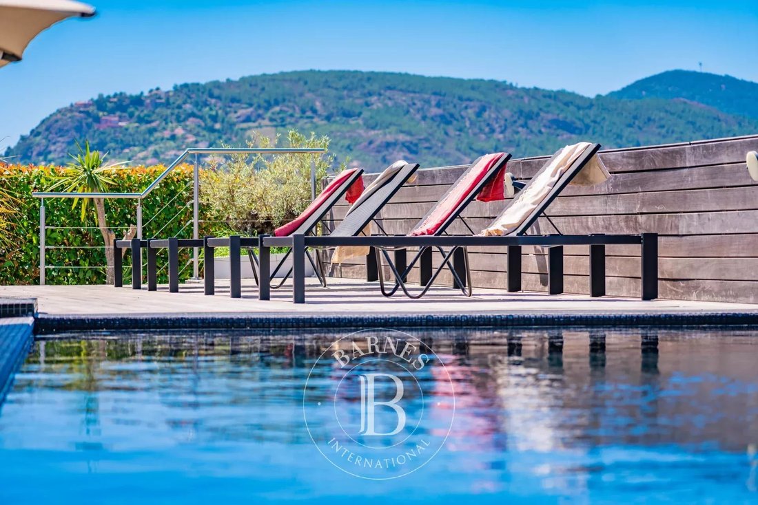 Apartment in Mandelieu-la-Napoule, Provence-Alpes-Côte d'Azur, France 1 - 13565636