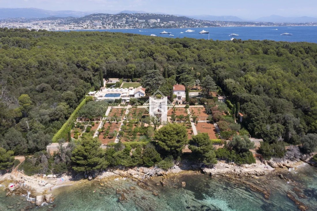 Villa a Font de Veyre, Cannes, Francia 1 - 12379918