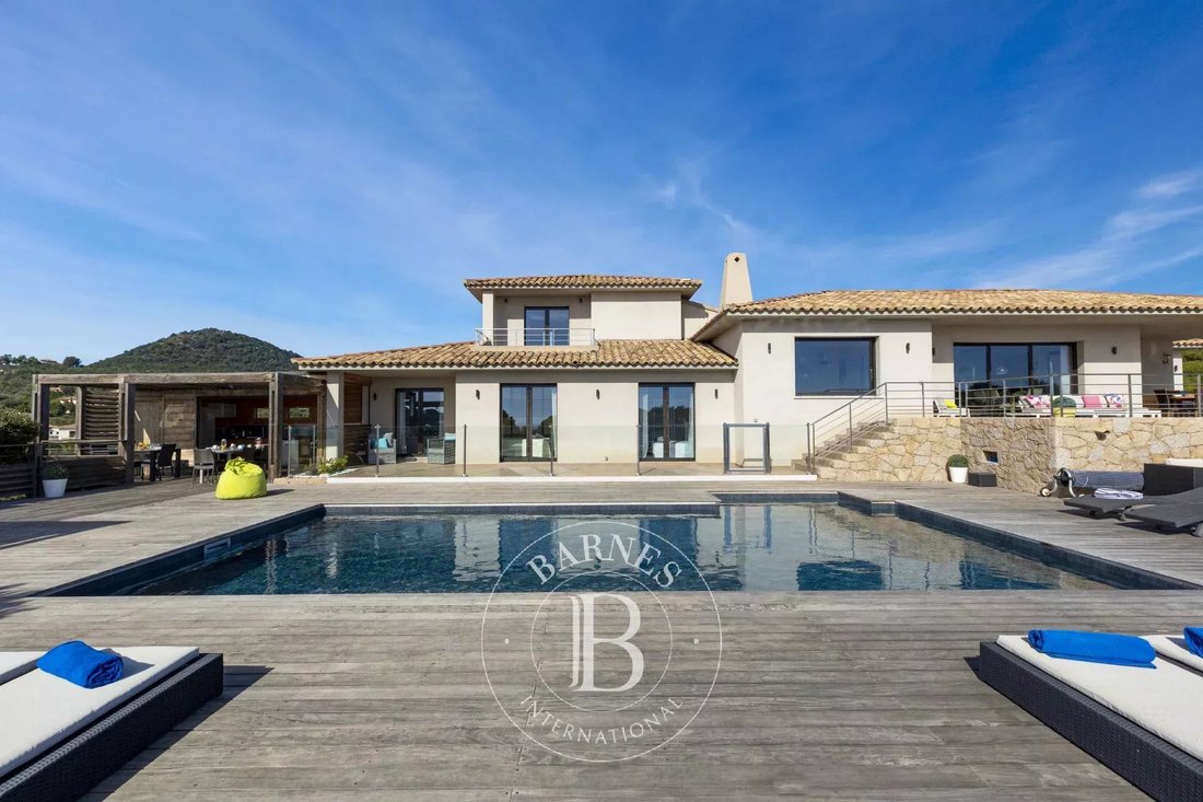 Villa in Porto-Vecchio, Corsica, France 4 - 12952731
