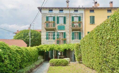 Maison à Perledo, Lombardie, Italie 1