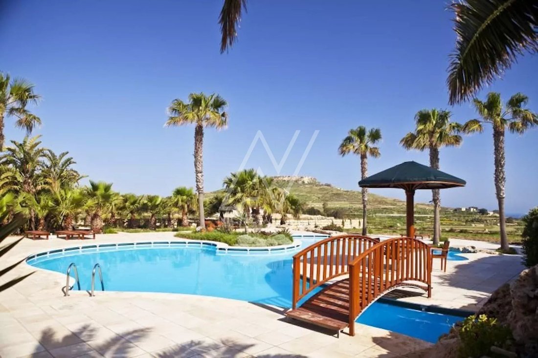 Villa in Għasri, Malta 1 - 12893201