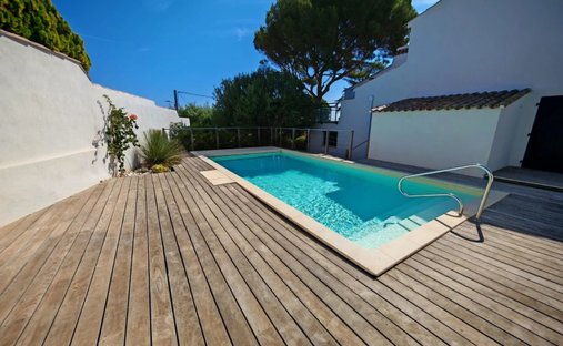 Villa in Les Issambres, Roquebrune-sur-Argens, France 1
